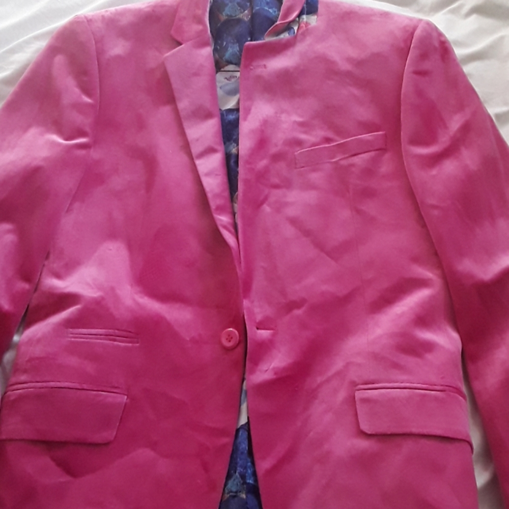 Suit